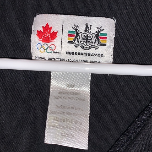 Hudson’s Bay Team Canada Long Sleeve - Picture 4 of 4